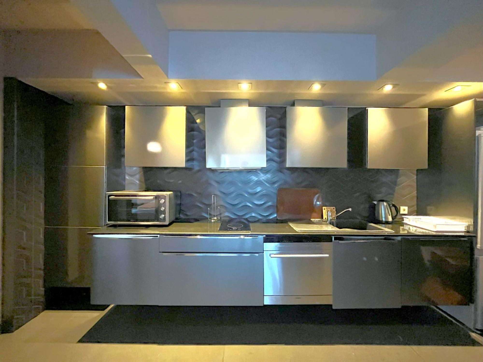 Stylish With Bosphorus View In Besiktas