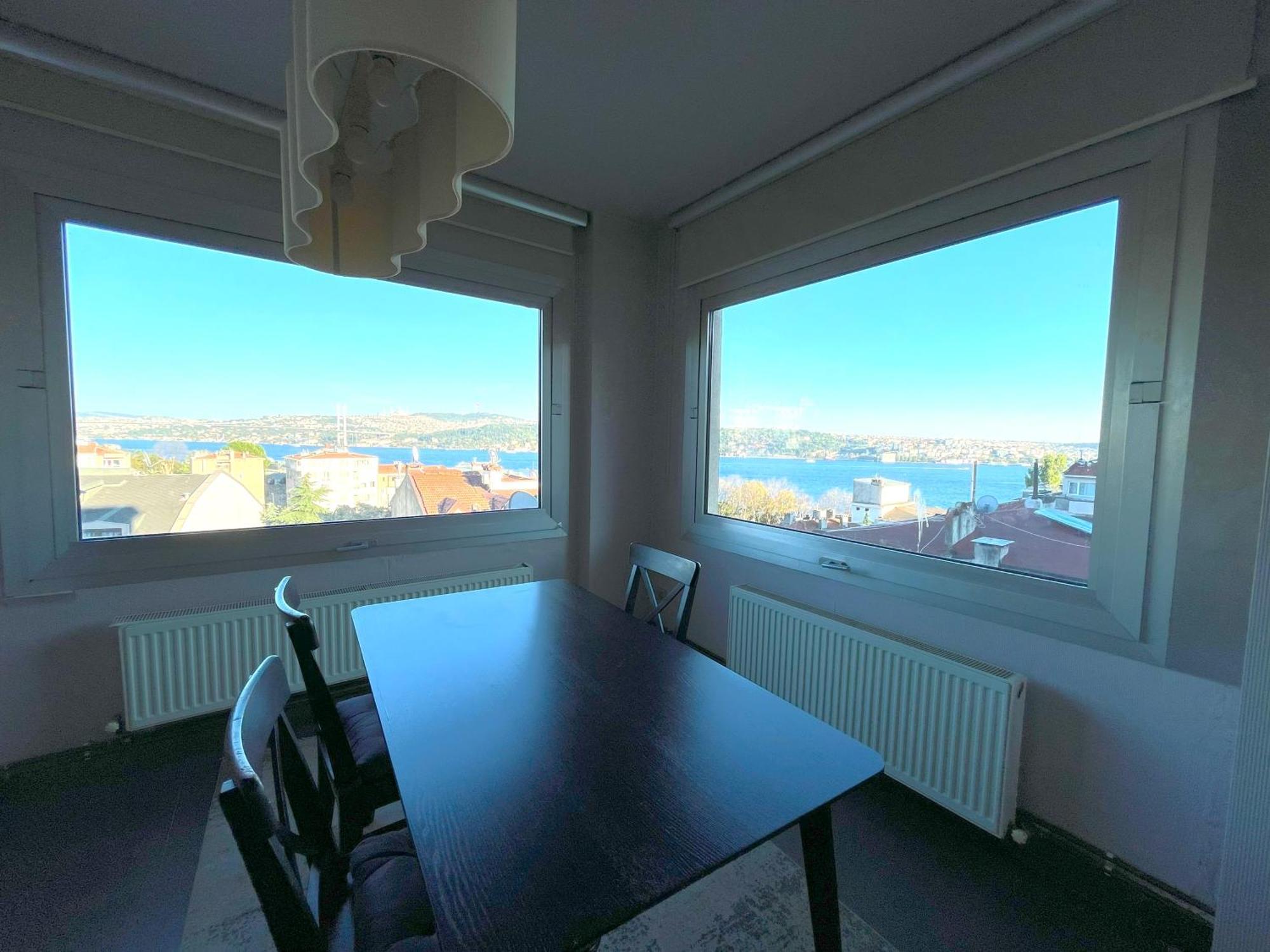 Stylish With Bosphorus View In Besiktas Daire *